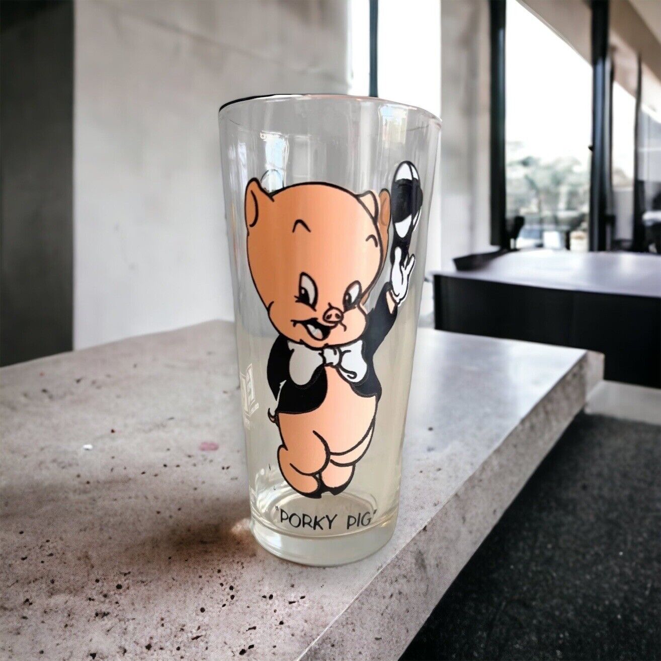Vintage 1973 Looney Tunes Pepsi Glass Warner Brothers Porky Pig