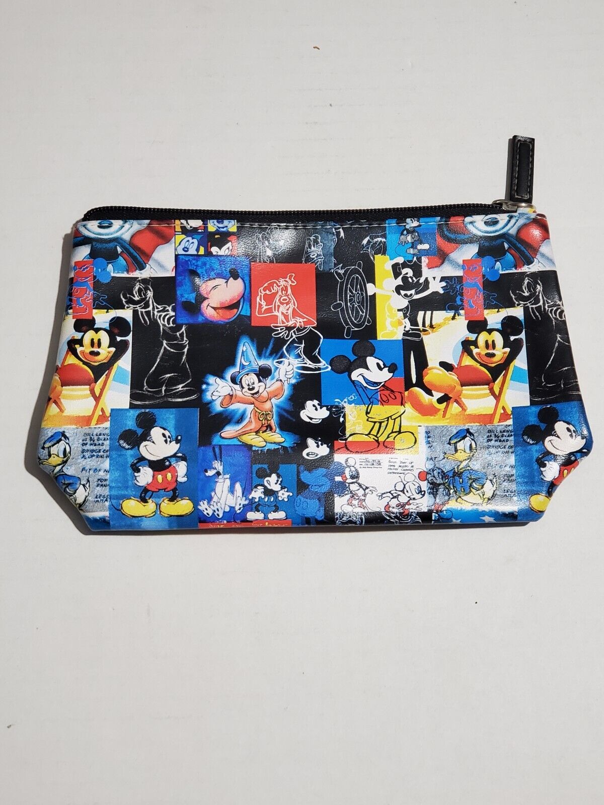 Walt Disney World Resort Souvenir pouch Bag No tag Mickey Theme