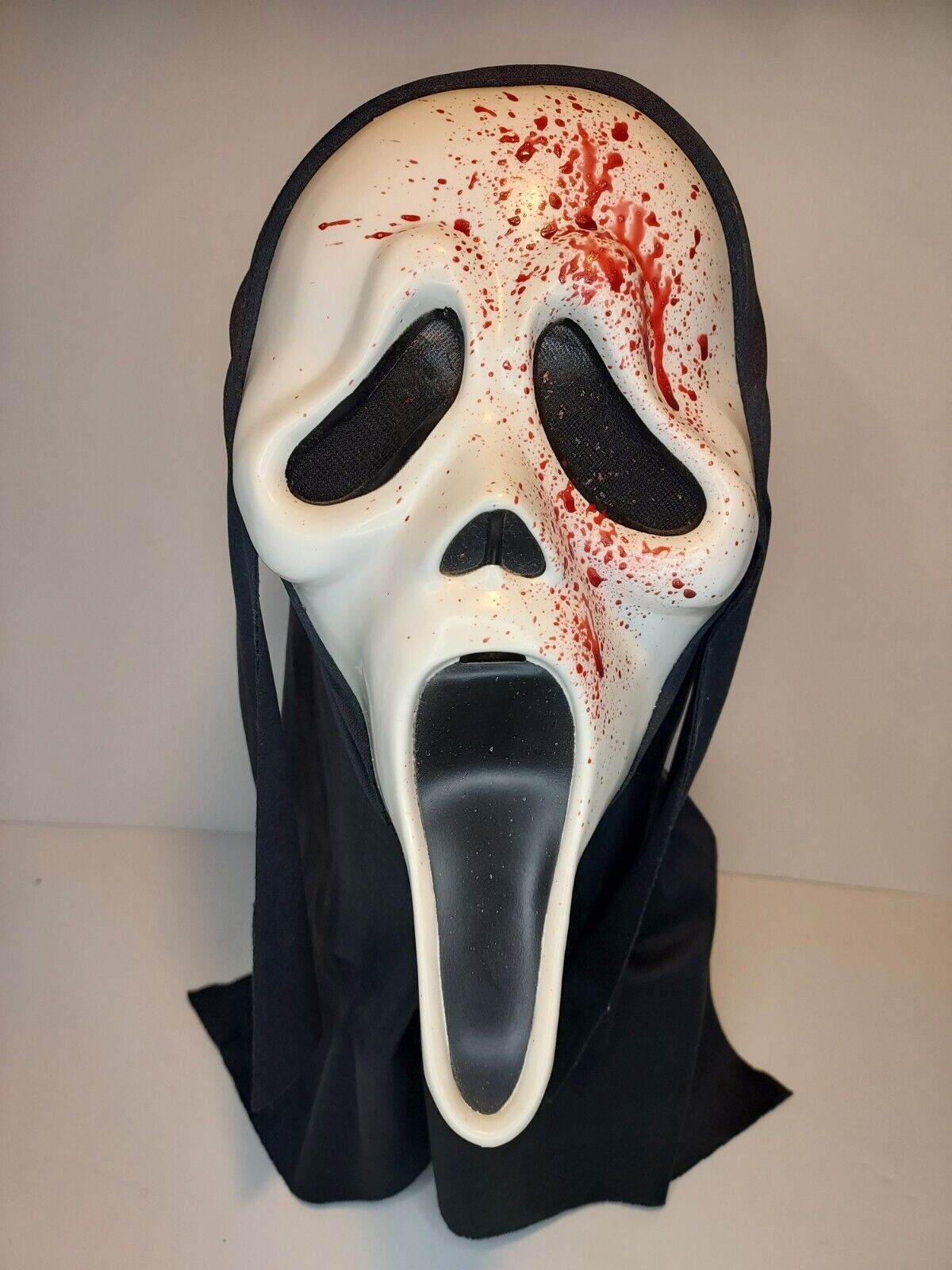 Custom Bloody Ghostface Scream Mask