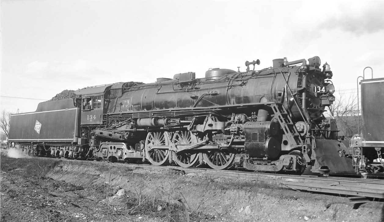  Milwaukee Road Steam Locomotive 134  photo #2 4-6-4   CMSP Railroad  6.5x 11