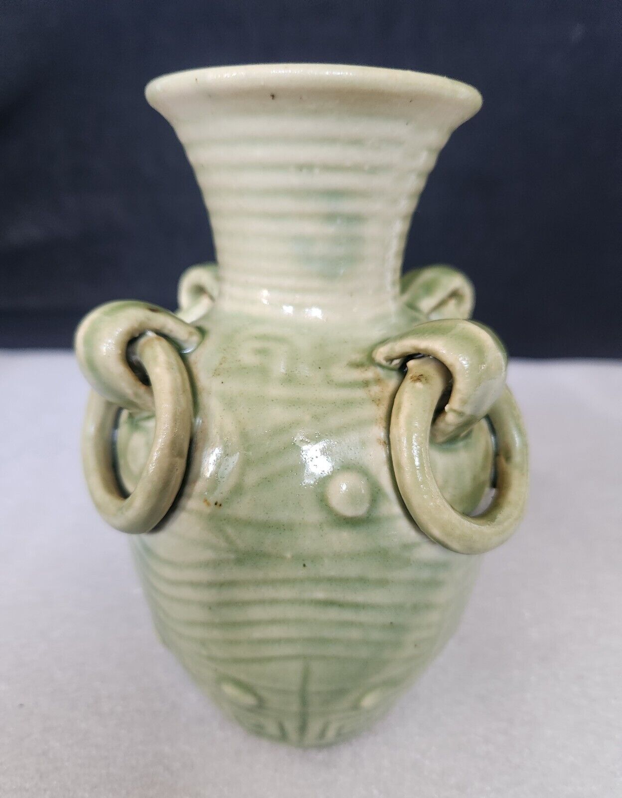 Vintage Chinese Longquan Style Ceramic Celadon 6½