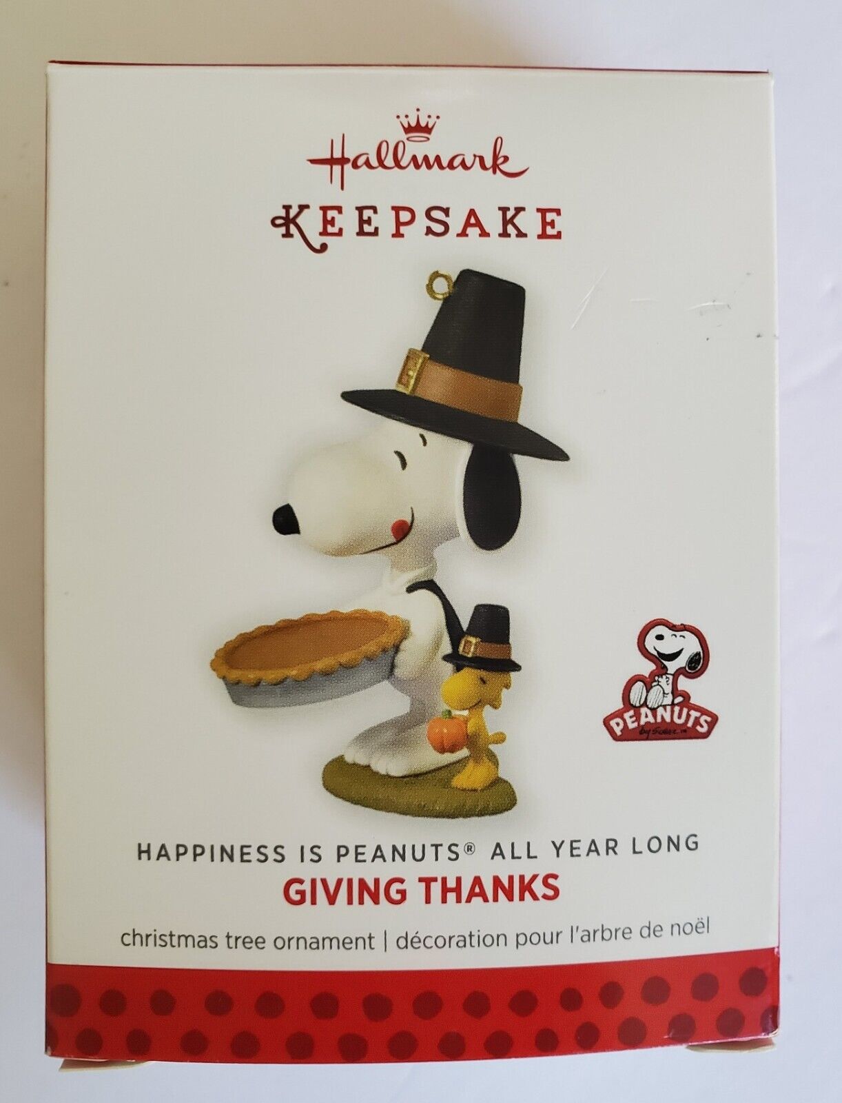 HALLMARK Happiness is Peanuts All Year Long Snoopy Giving Thanks Ornament