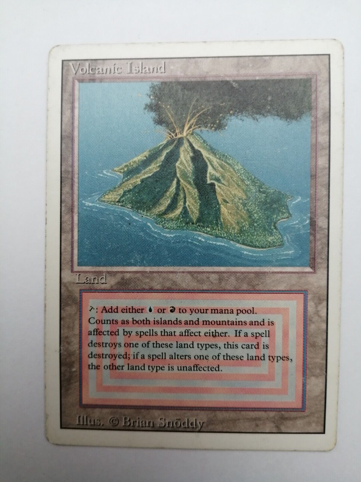 MTG Volcanic Island - Volcanic Island - Rare - 1994 Collector