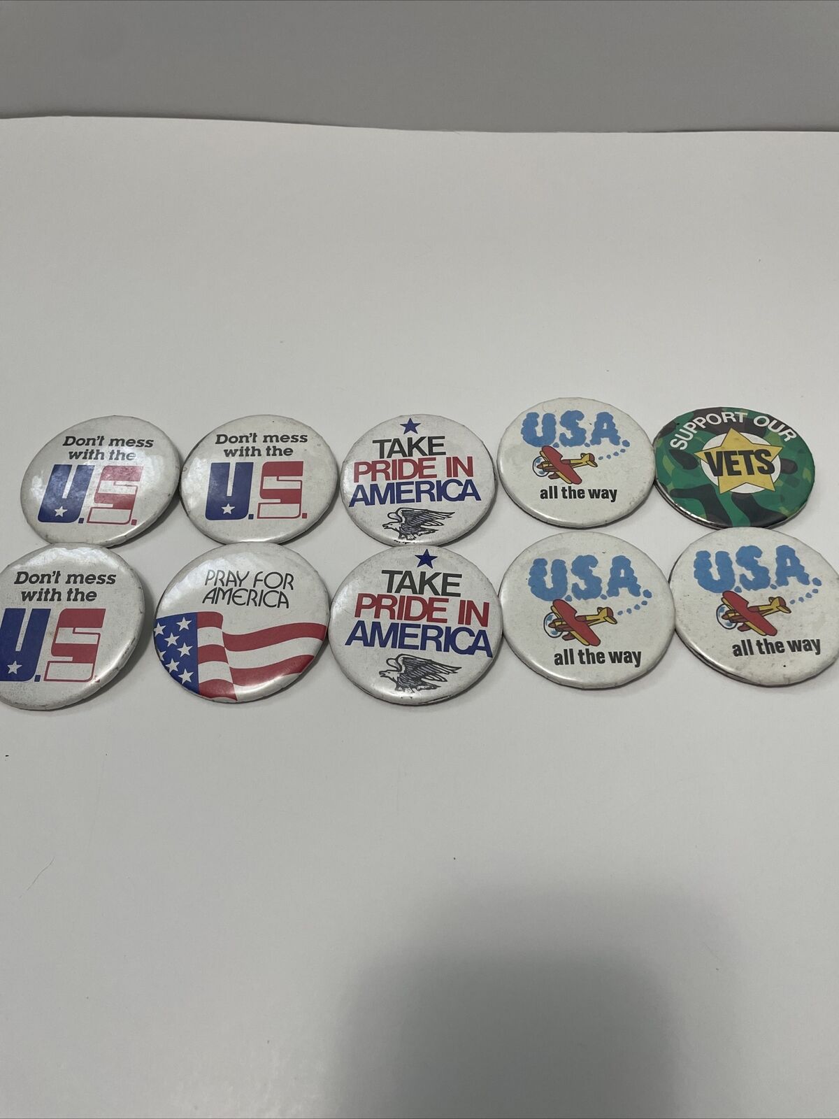 Lot Of 10 Vintage America Pins Buttons 4th Of July Metal