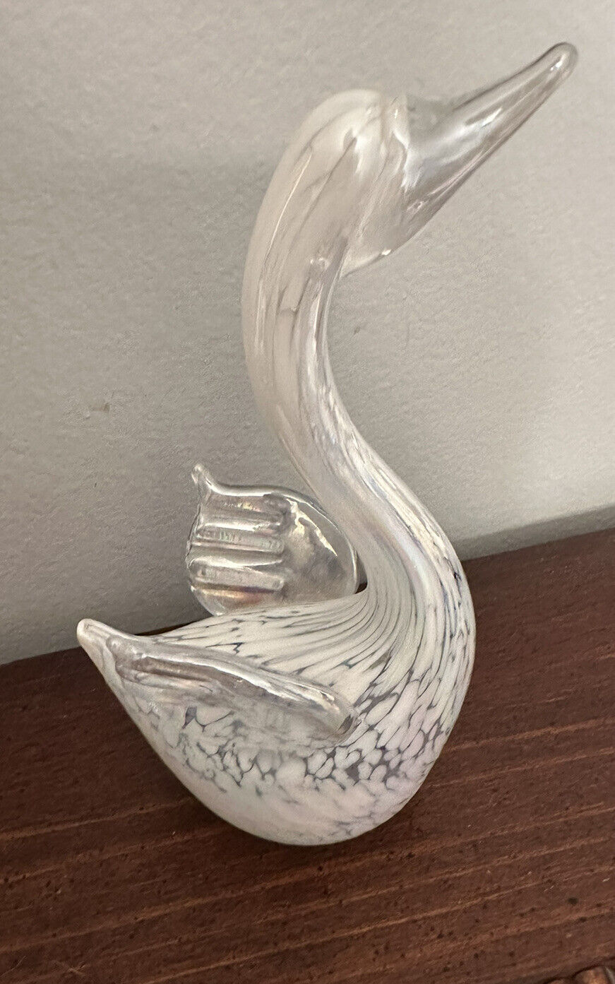 Swan Irridescent Blown Glass Taiwan ROC Art Glass White & Clear