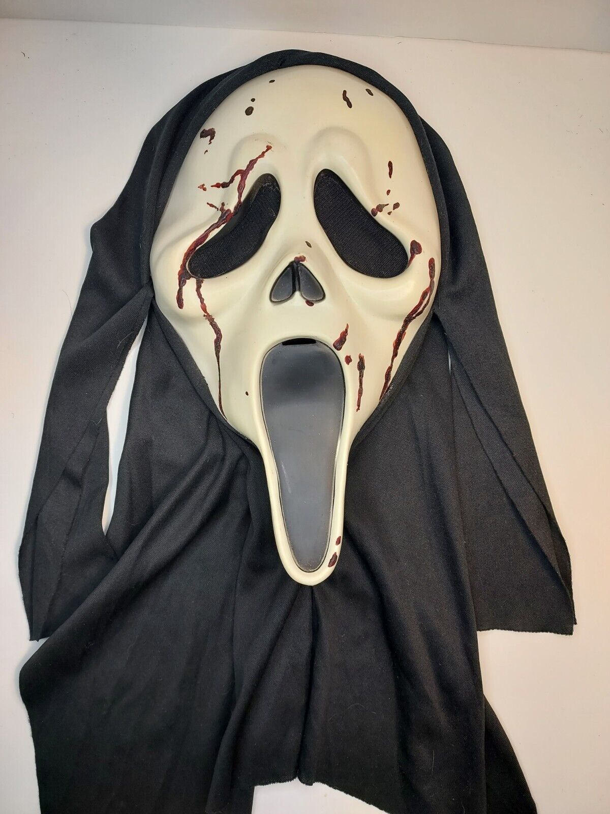Custom Bloody Painted Scream Ghostface Mask