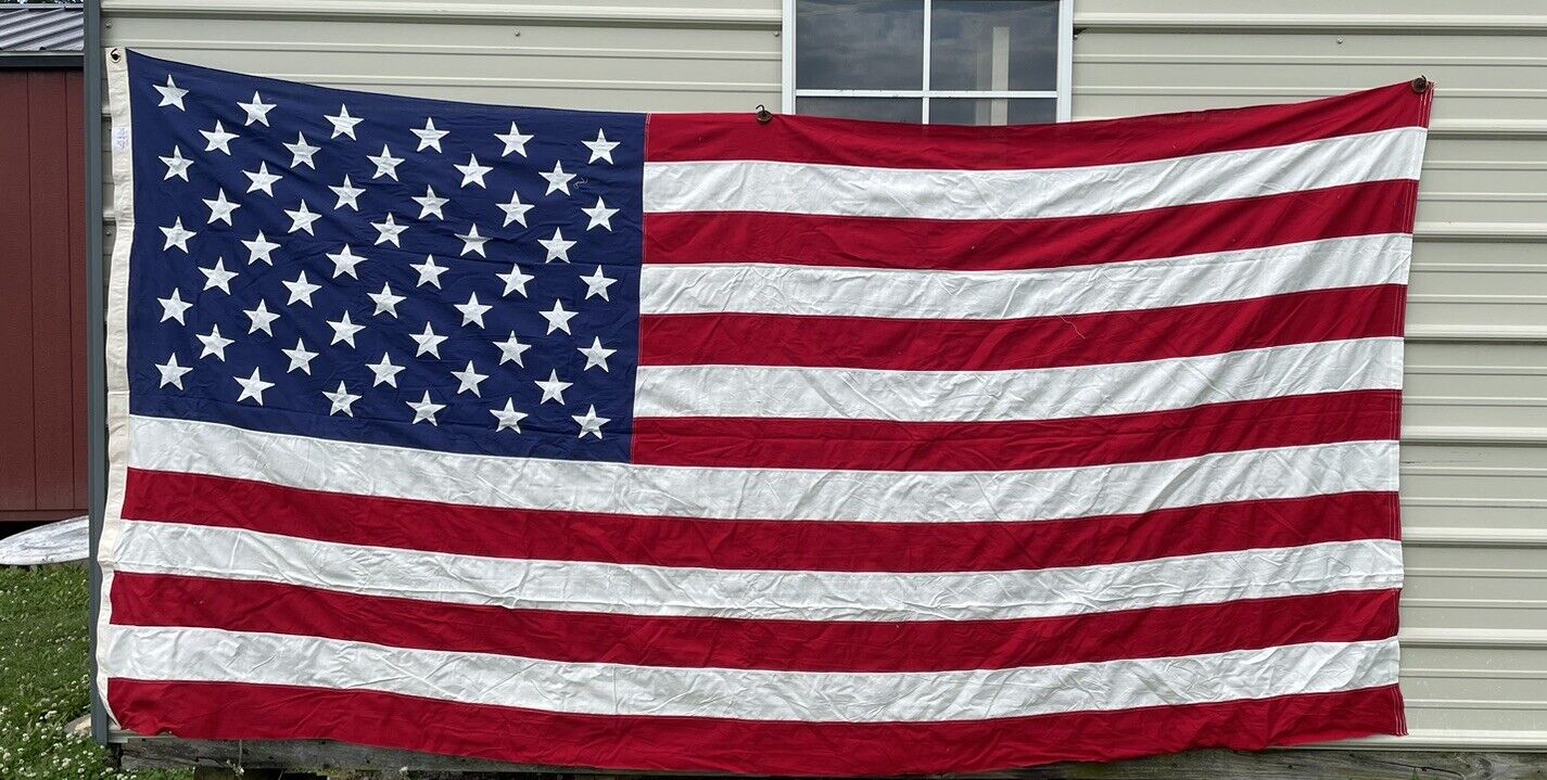 Vintage Valley Forge Flag Co. USA 50 Star American Flag 5' X 9 1/2' Machine Sewn