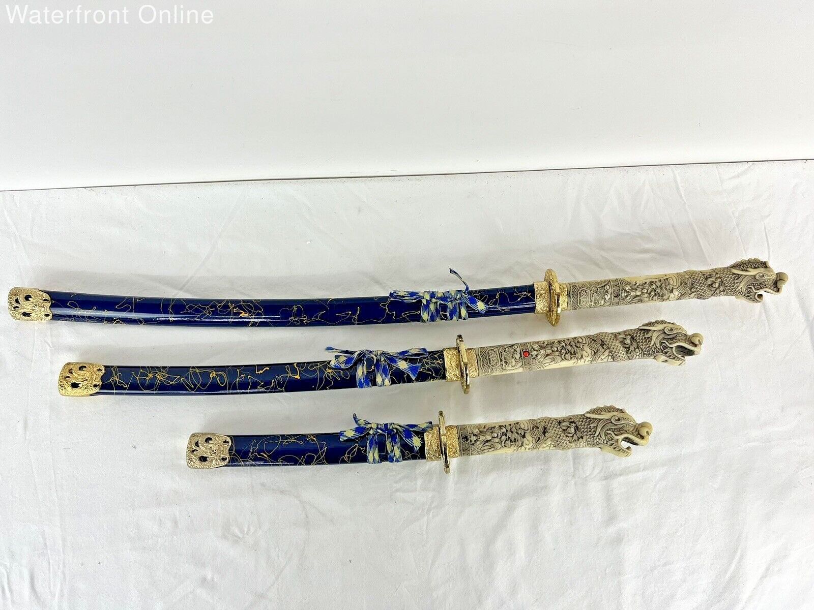 3pc Japanese Samurai Dragon Carved Resin Handle Sword - Katana, Tanto, Wakizashi