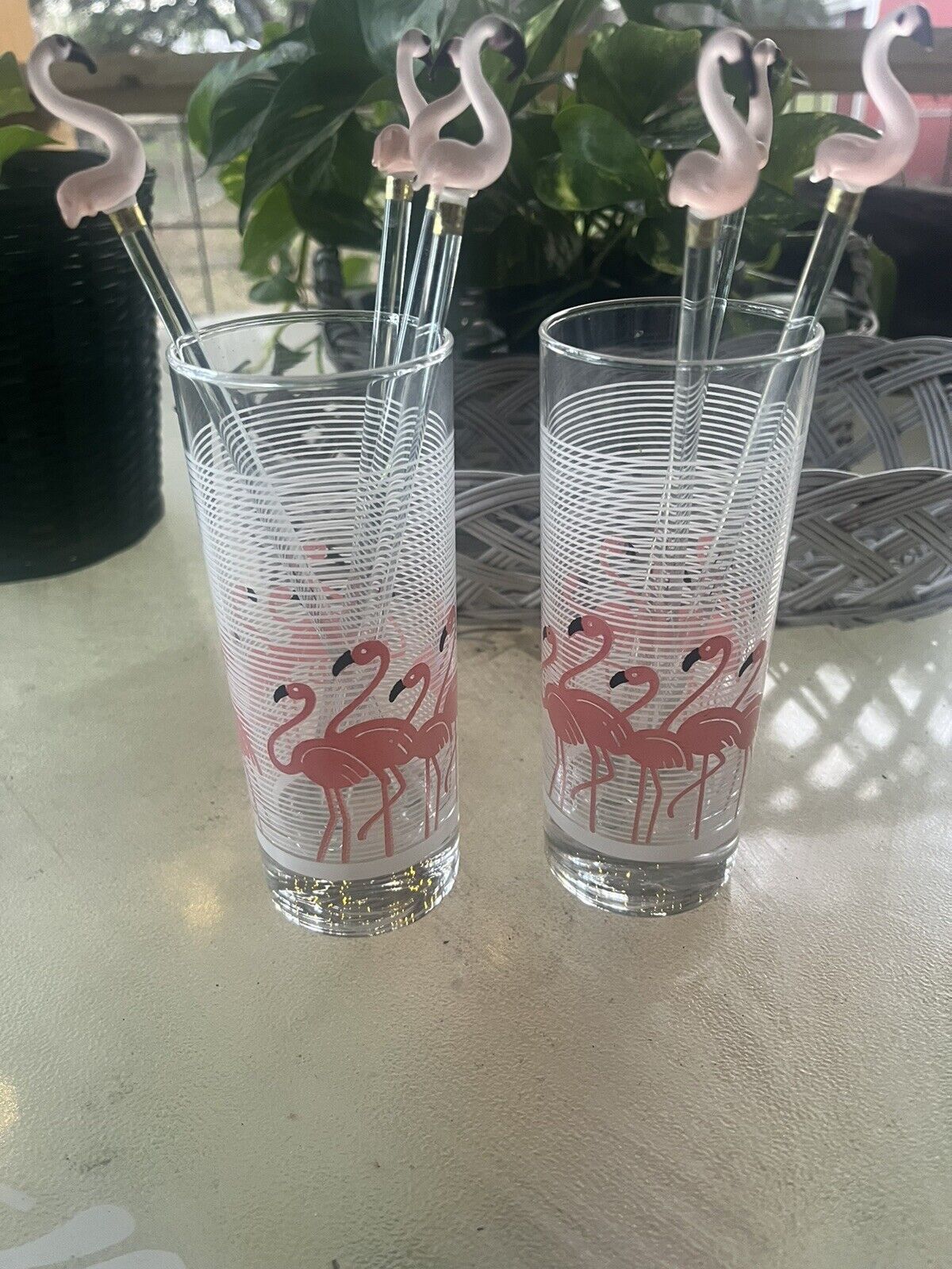 Vintage Flamingo Tumblers With Hand Blown Glass Stirrers