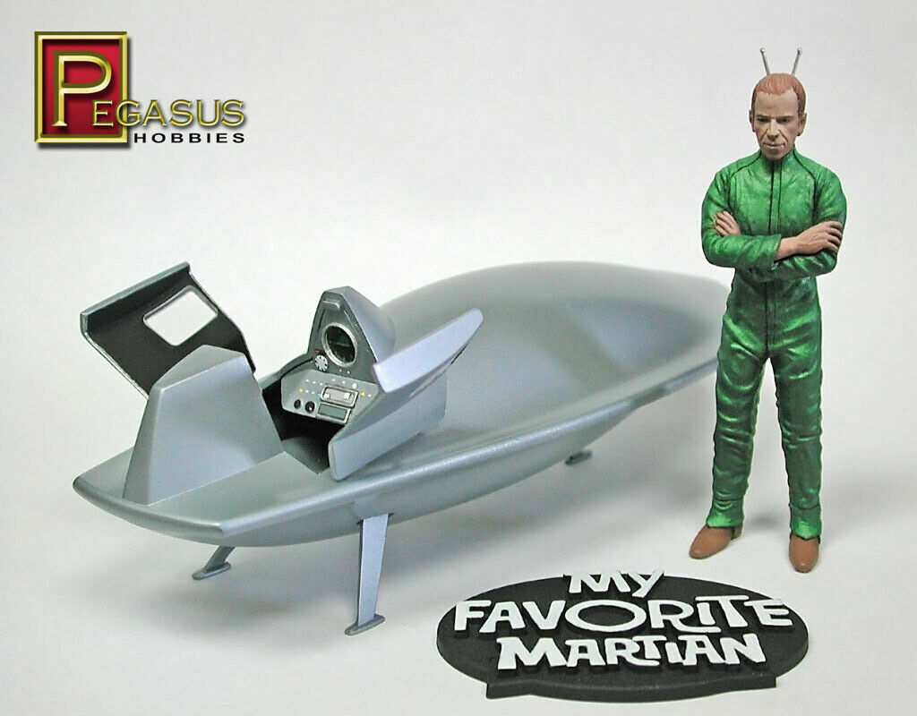 My Favorite Martian Spaceship & Uncle Martin (Pre-Built) Pegasus Hobbies