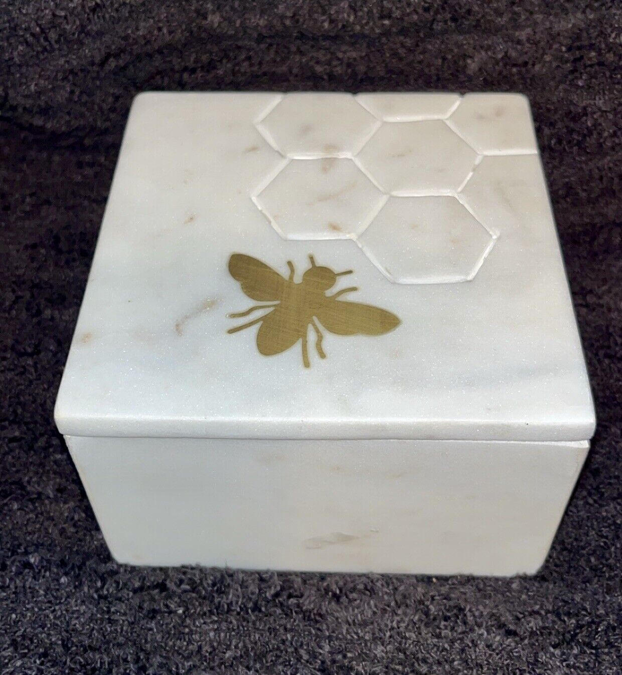 WHITE MARBLE BOX WITH GOLD BEE SQUARE JEWELRY TRINKET BOX DECOR