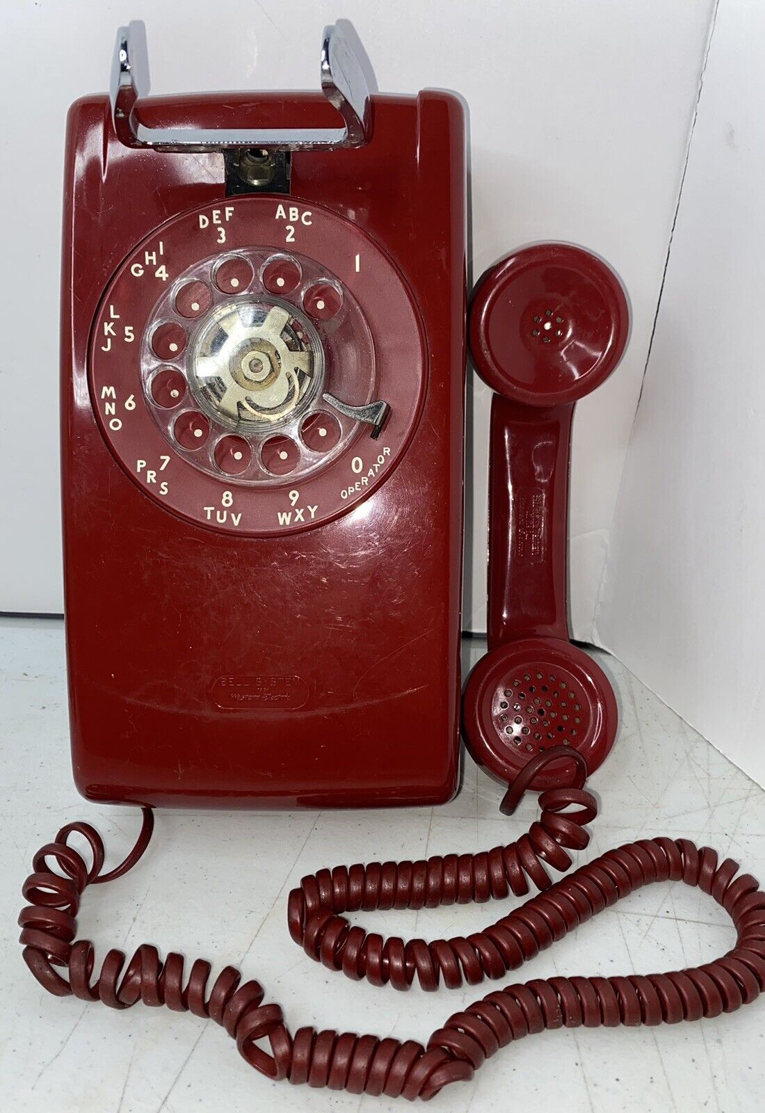 VTG 1980s Western Electric Bell System Hanging Wall Mount Phone Fire Red 554BMP