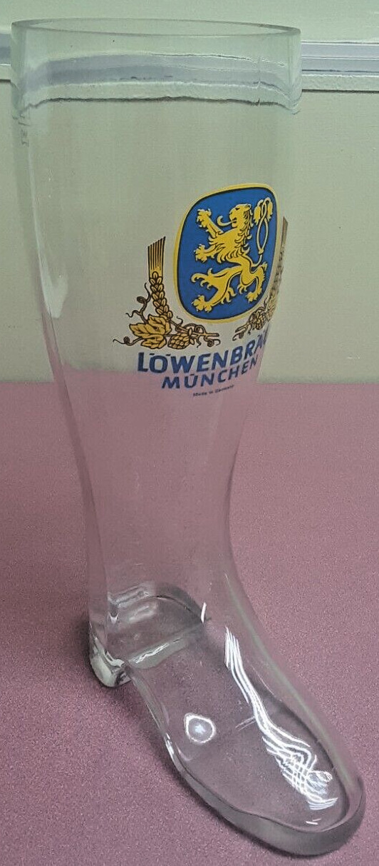 VINTAGE Lowenbrau Munchen German Boot-Shaped Beer Glass 2 Liter - 13 Inches