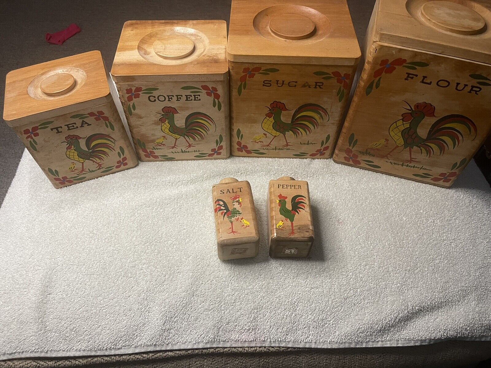 Vintage Mid-Century Nesting Rooster boxes Flour, Sugar, Coffee, Tea - Japan