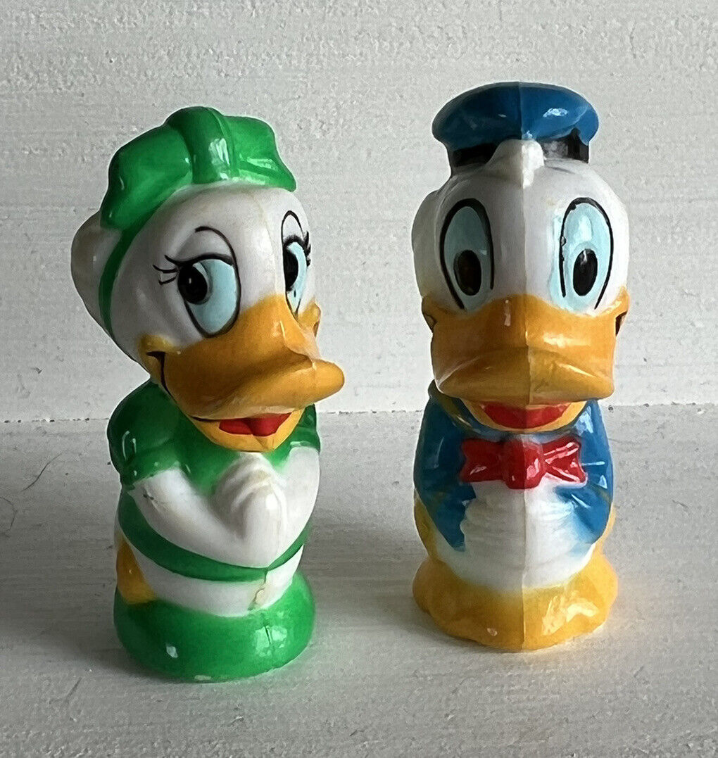 Vintage Walt Disney Productions Donald Duck and Daisy Duck Plastic MadeHong Kong