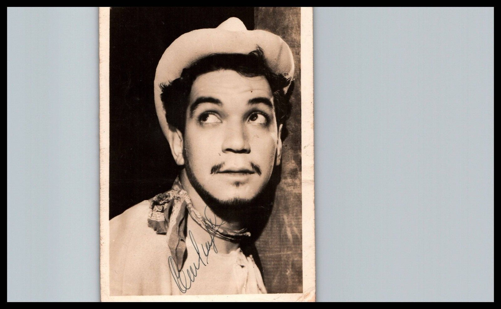 MEXICAN LEGENDARY COMEDY MARIO MORENO CANTINFLAS SIGNED 50s AUTOGRAPH PHOTO 200