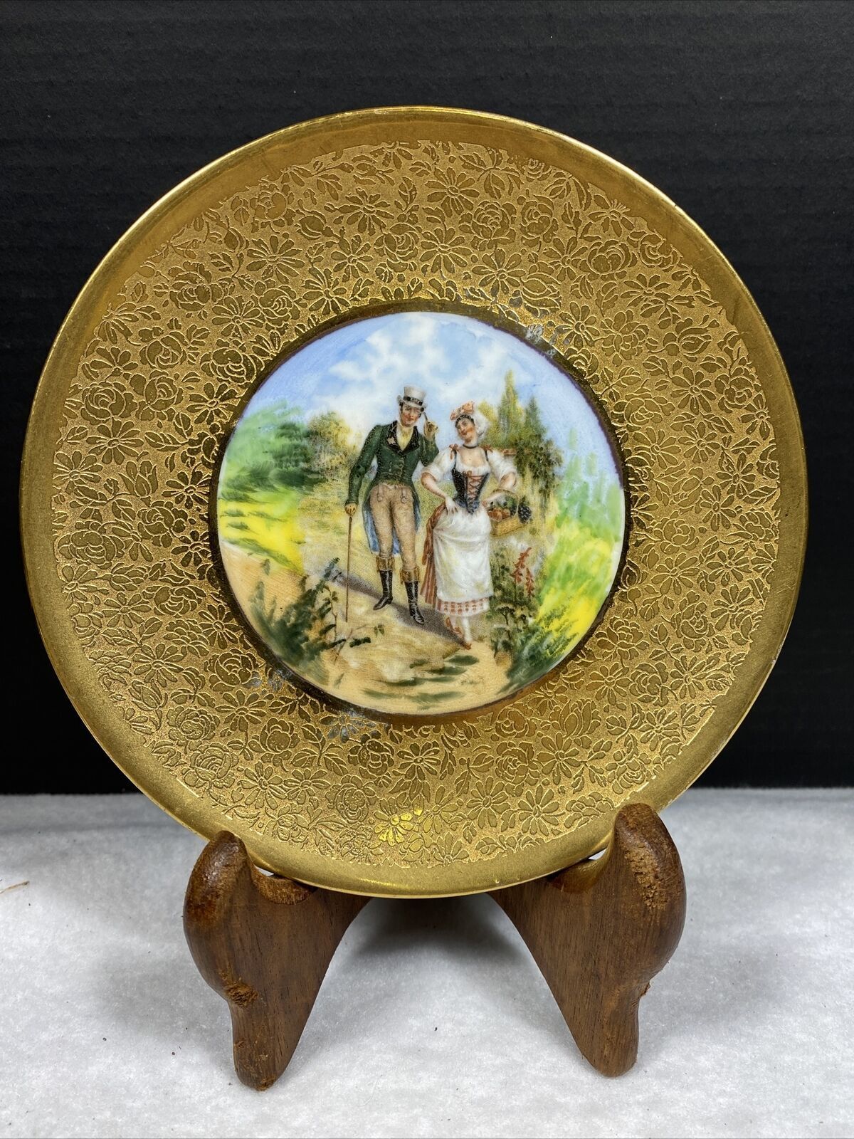 Antique Osborne Art Studios Chicago Gold Encrusted Portrait Plate
