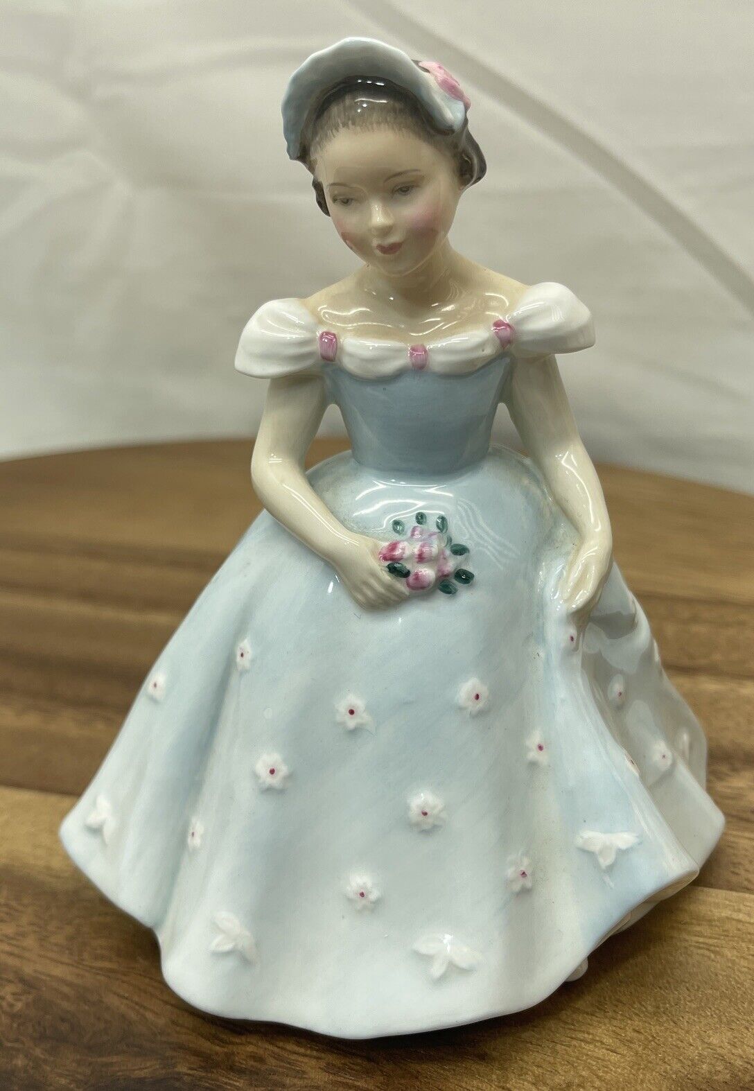 Vintage Royal Doulton The Bridesmaid Figurine HN 2196 Copr 1959