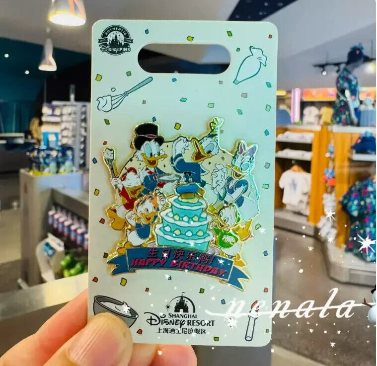 LE 500 Shanghai Disney Pin Donald Duck scrooge mcduck 2024 birthday