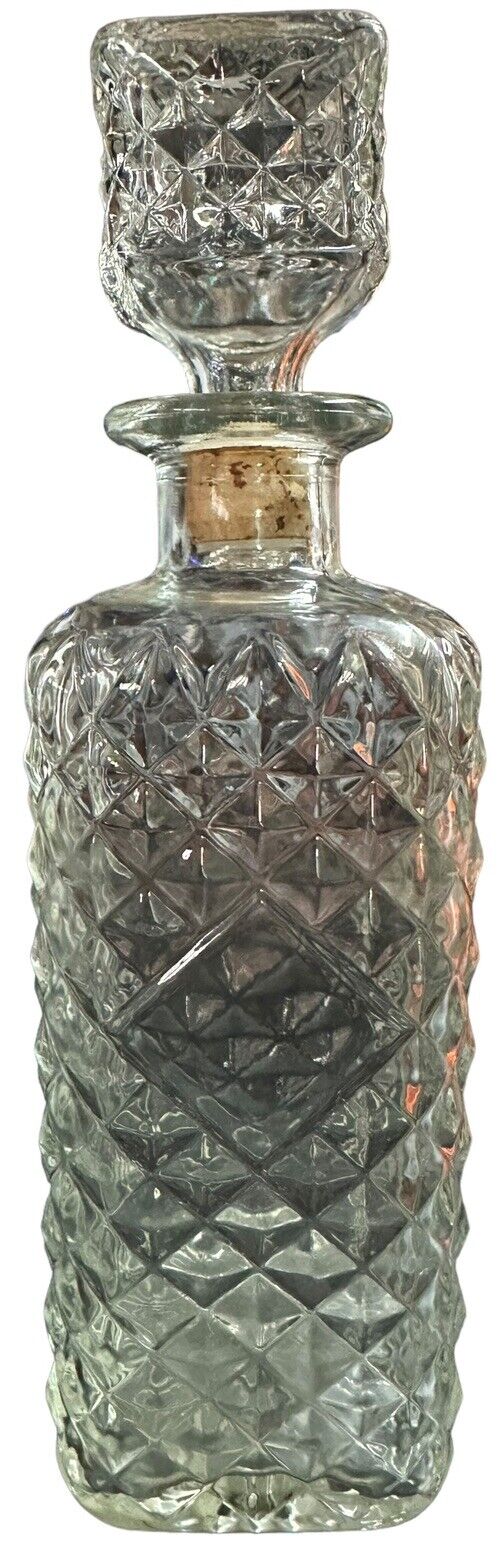 Vintage 11” Diamond Cut Crystal Whiskey Decanter W/ Shot Measuring Cork Stopper.