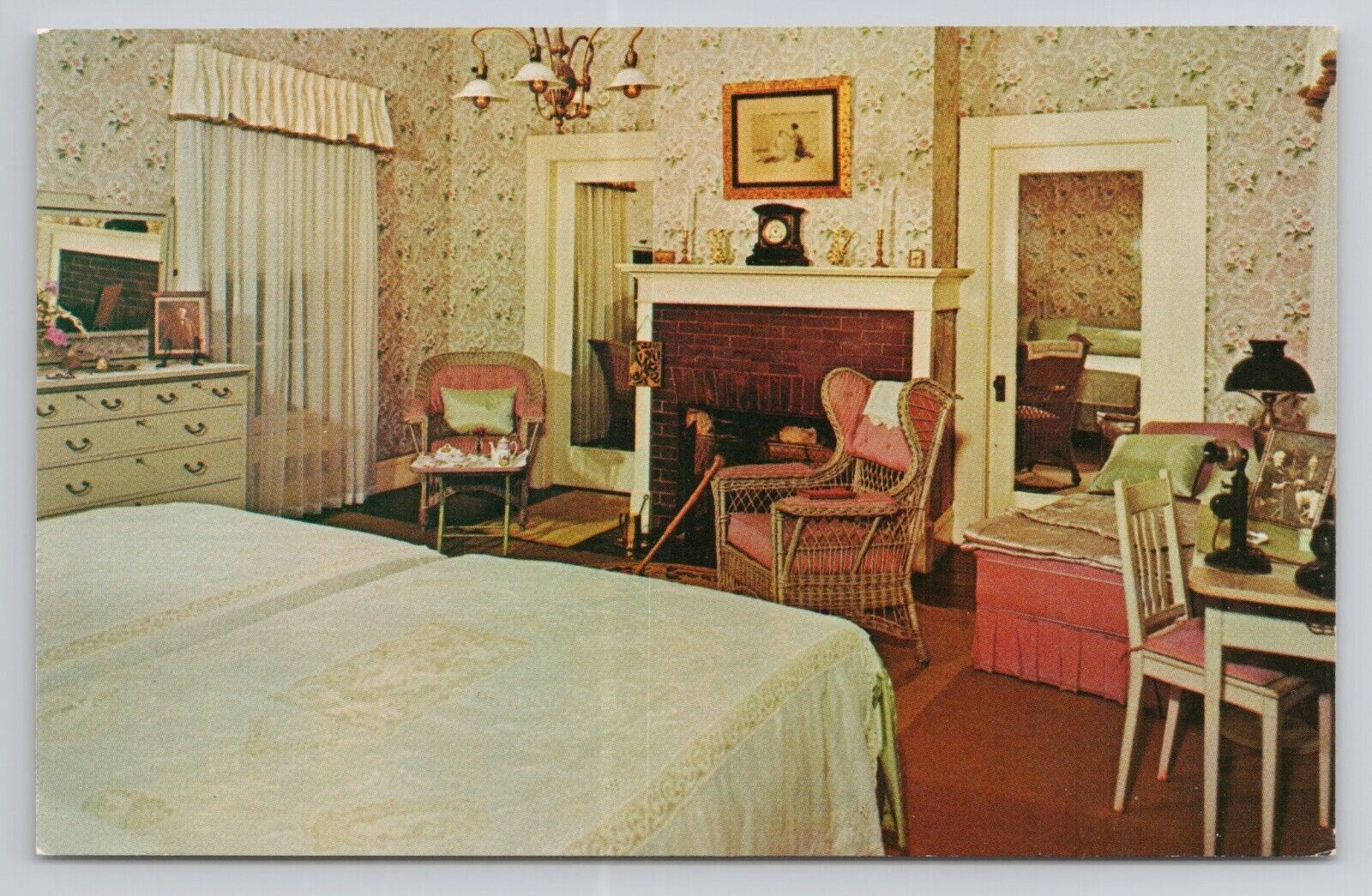 Postcard The Edison Bedroom Edison Home Fort Myers Florida