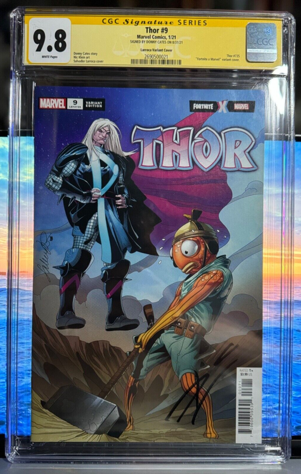 THOR #9 (2021) LARROCA VARIANT CGC 9.8 SIGNED BY DONNY CATES