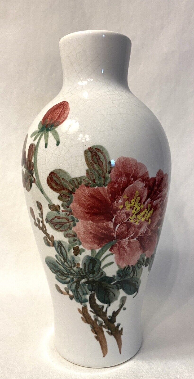 Old Chinese Hand Painted White Signed Red Floral Hibiscus Green Leaves Vase 8”