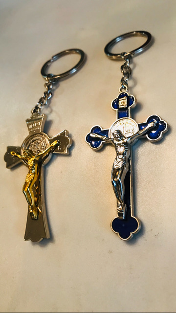 Cross Crucifix Jesus Christ Keyring Holy Religious Key Ring Keychain Gift 2 Pack