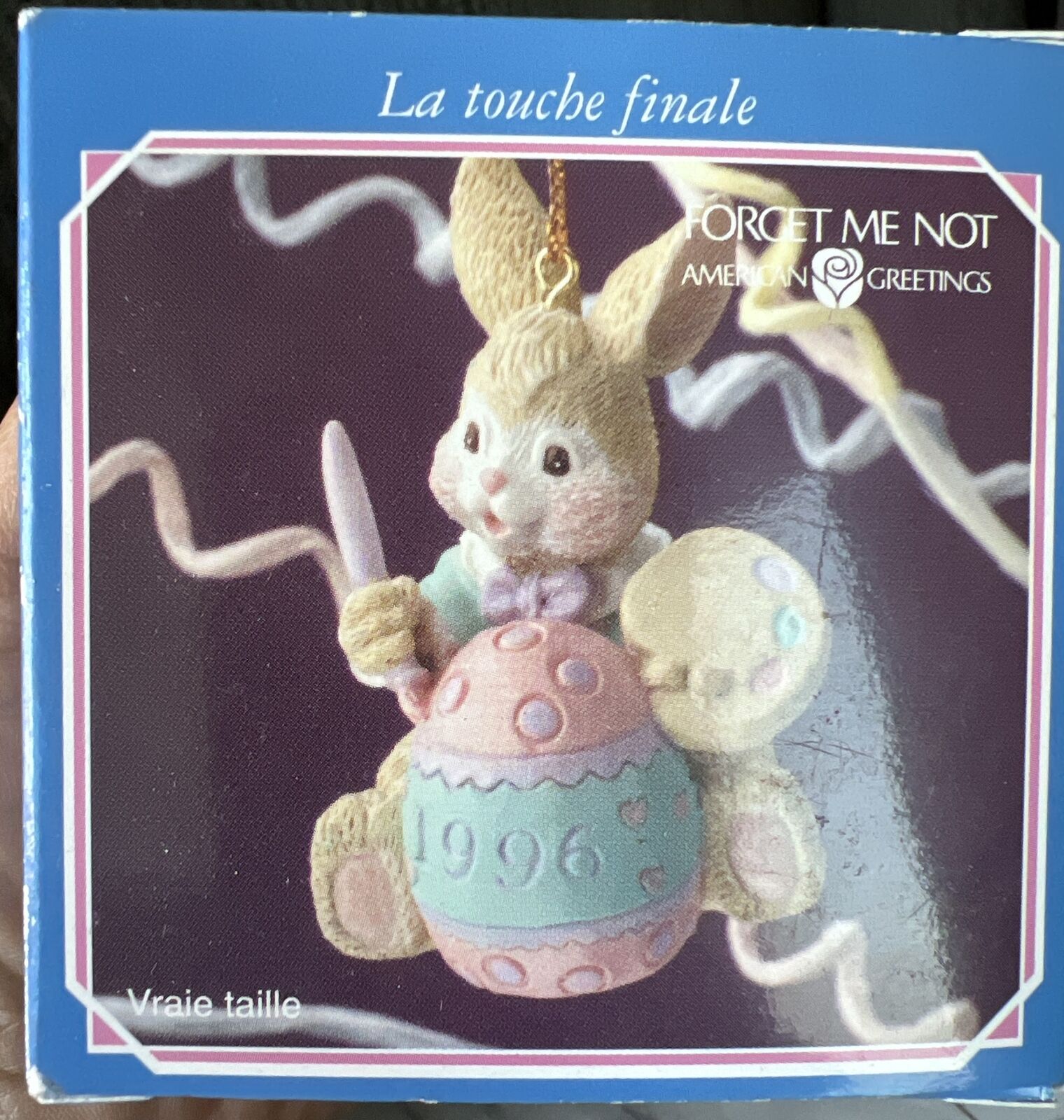 1996 Carlton Cards Heirloom Collections Easter Ornament FINISHING TOUCHES