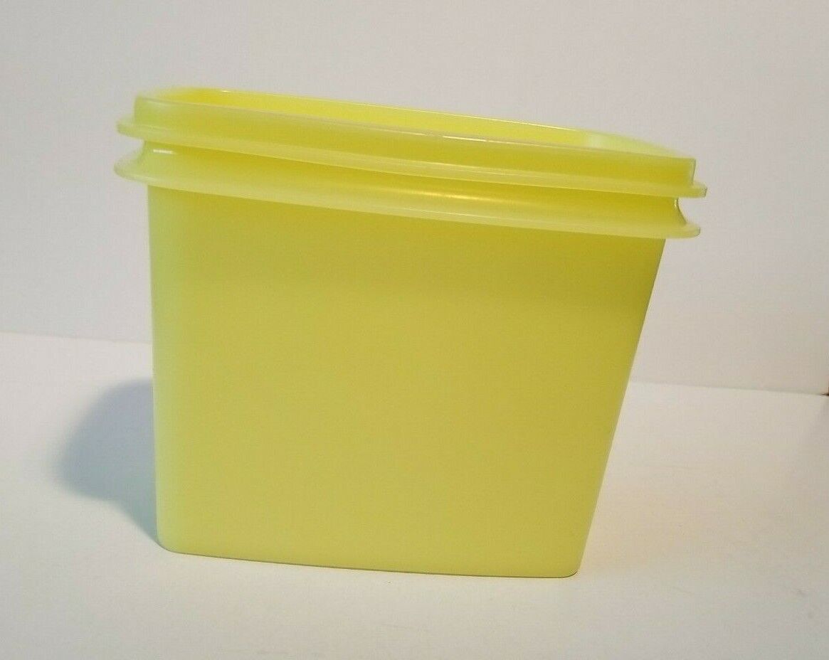 Yellow Tupperware Shelf Saver Storage Container With Lid 1243
