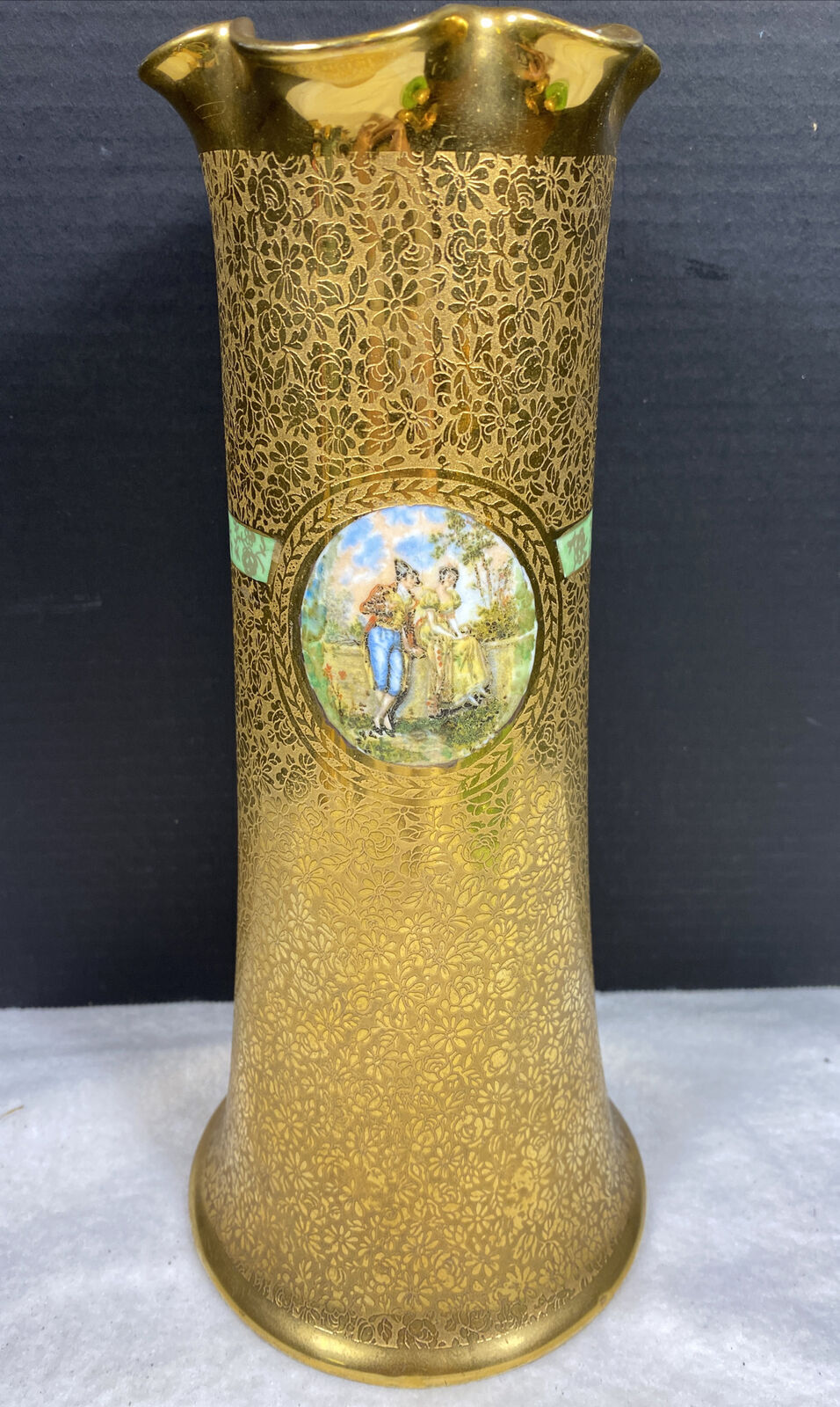 Osborne Studio Vase Fine Gold Encrusted Antique 11'' Chicago Hand Painted Lovers