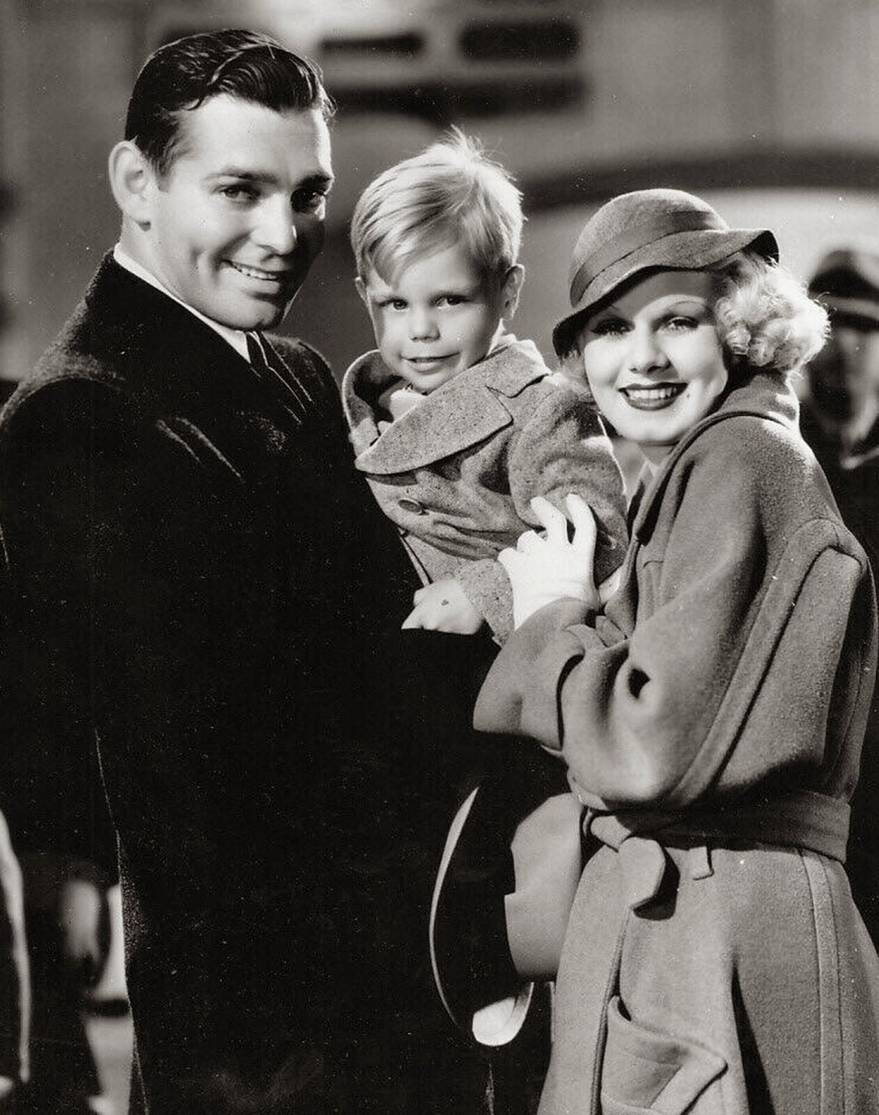 1932 CLARK GABLE & JEAN HARLOW in HOLD YOUR MAN  Photo (203-T )