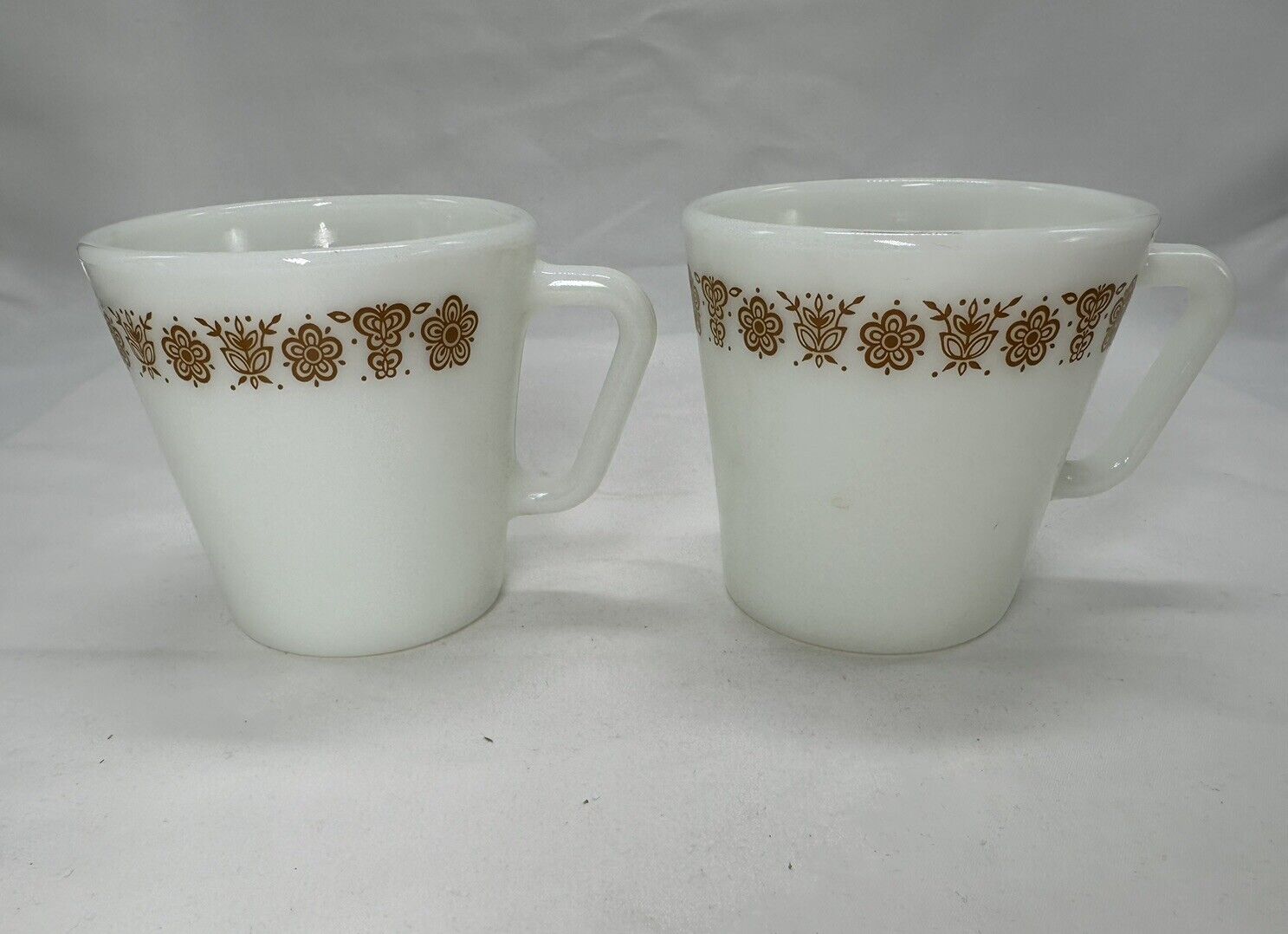2 Vintage Pyrex Butterfly Gold Coffee Mug Tea Cup