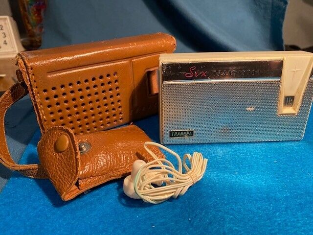 Vintage Trancel Six Transistor Radio T-11 Japan w/ unused Earpiece, Case, White