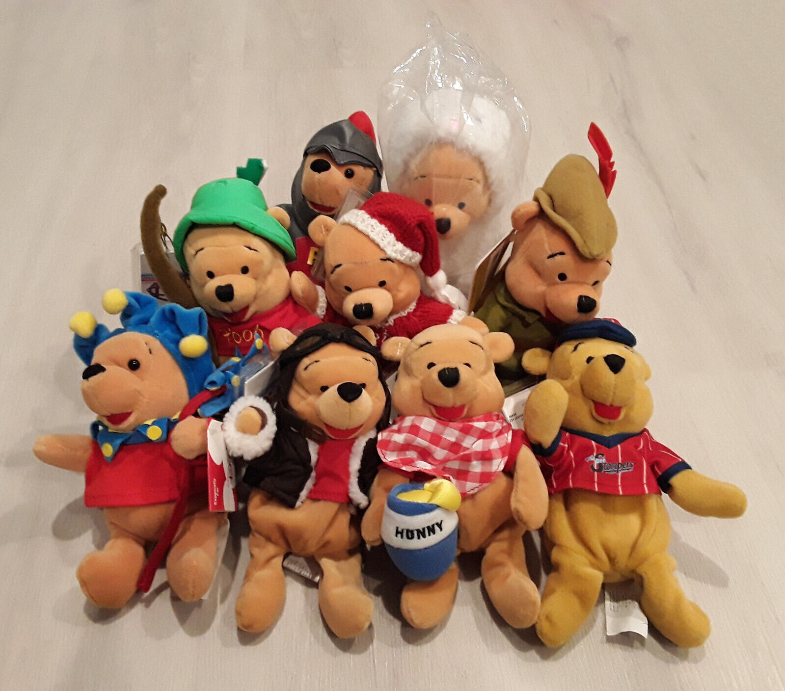 LOT OF (9) Vintage Disney Store Winnie The Pooh Beanbag Plush Toys RETIRED MINI
