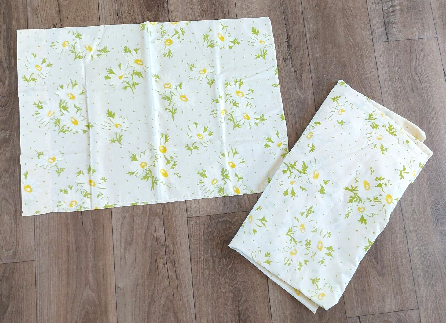 Vintage Janaco's Royale Fitted TWIN Sheet & Pillow Case Yellow Daisy Floral