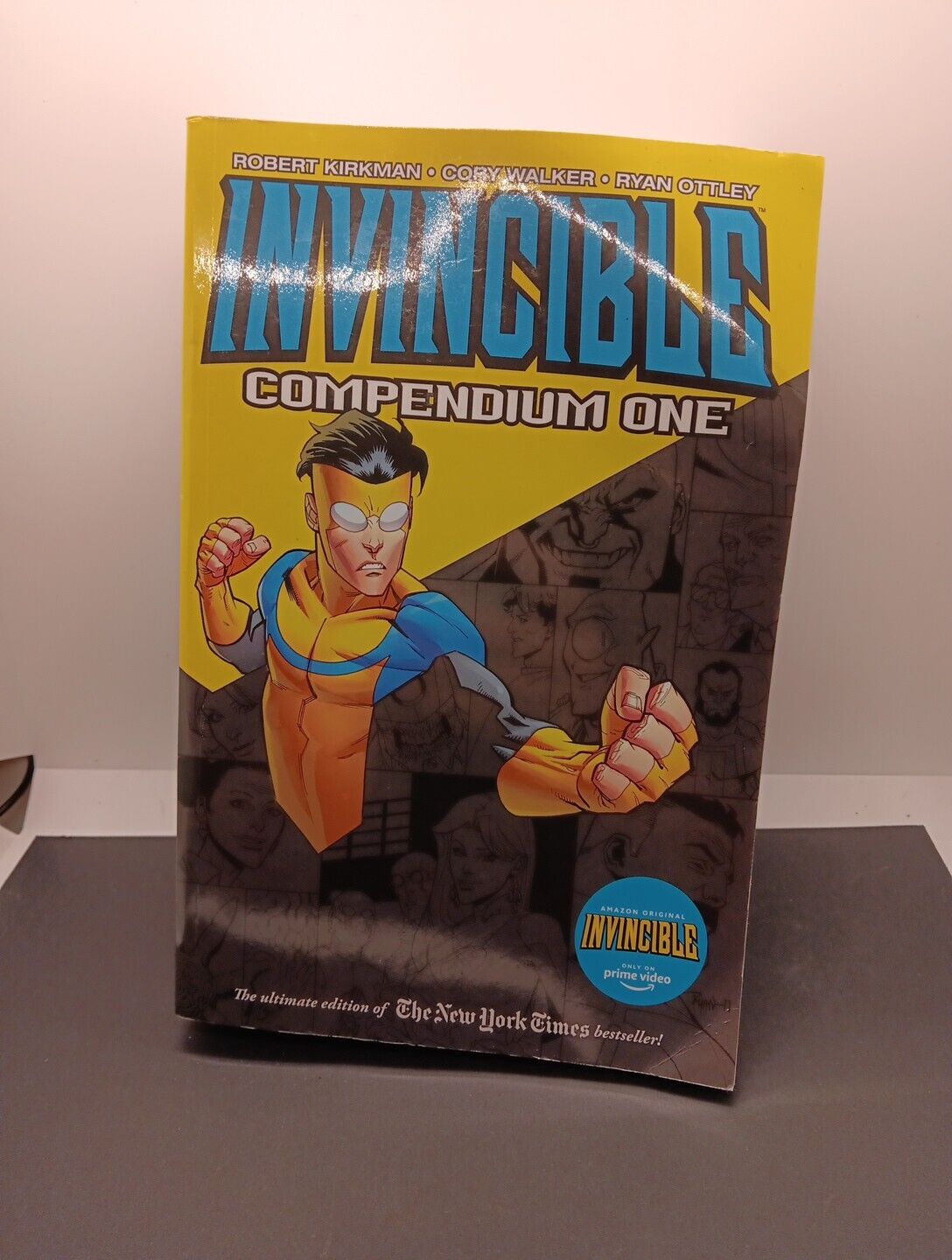 Invincible Compendium #1 (Image Comics Malibu Comics August 2011)