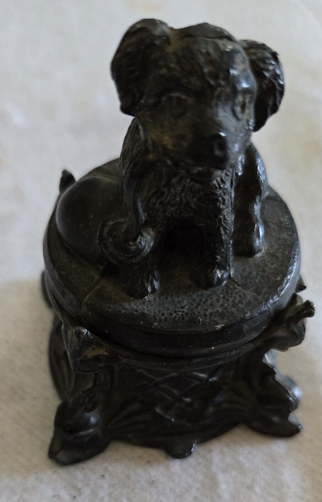 Antique 1897 Hoyt’s A Stranger In New York Broadway Play Advertising Dog Inkwell