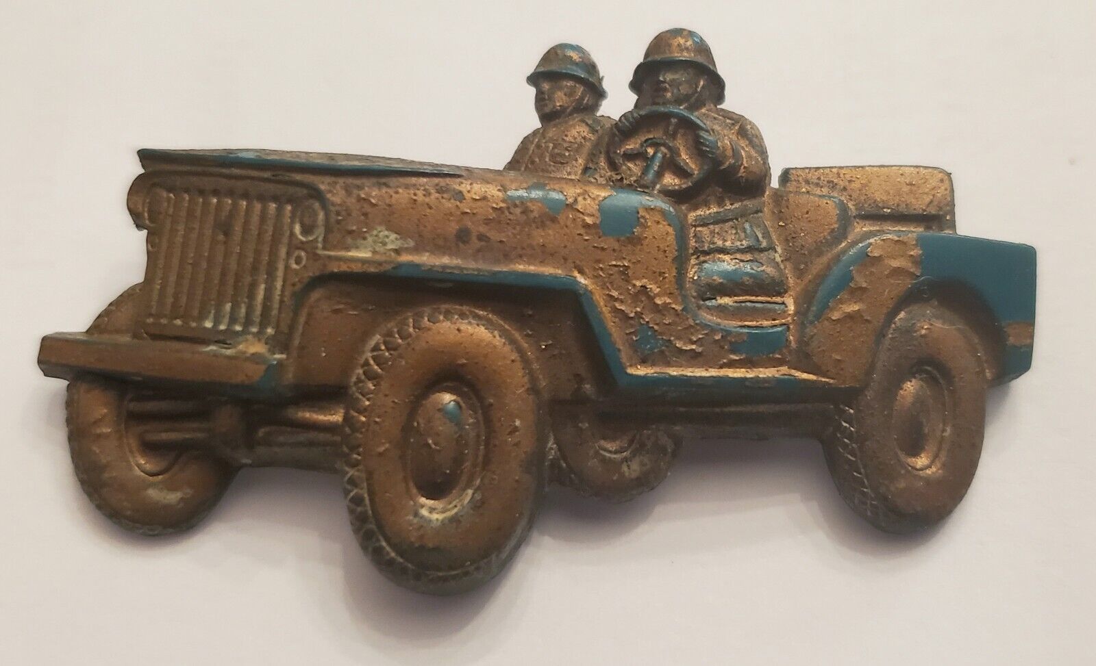 WW2 BAKELIT Jeep Sweetheart Brooch Pin Patriotic Home Front Collectible Army 