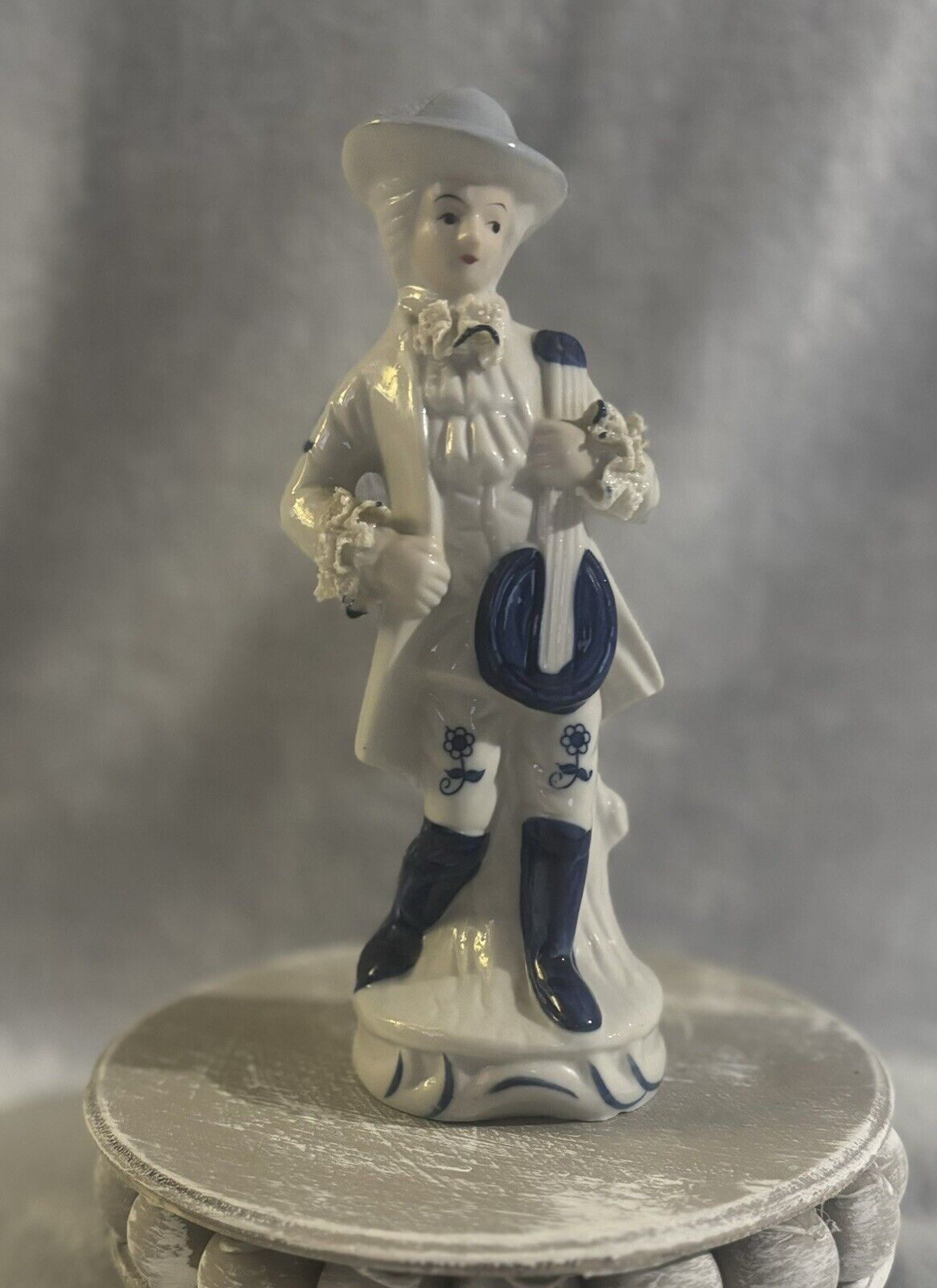 Vintage Colonial Gentleman Victorian Figurine Blue White Tall Mandolin