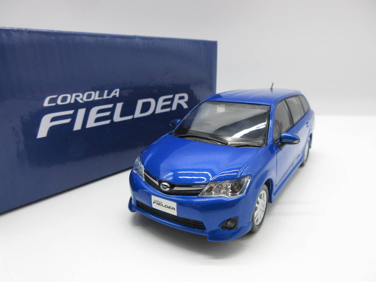 1/30 Toyota Corolla Fielder Early Novelty Color Sample Mini Car Blue Metallic