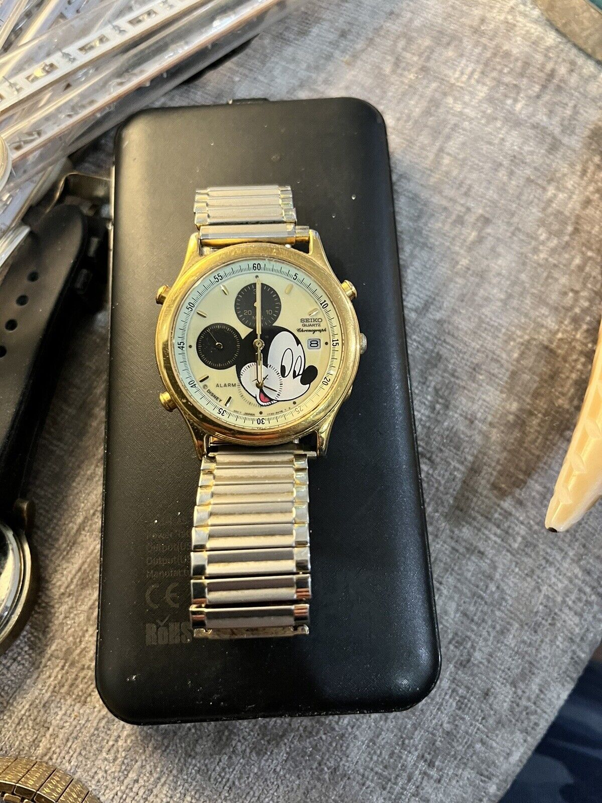 Seiko Quartz Chronograph Mickey Mouse Watch W/ Speidel Link Band