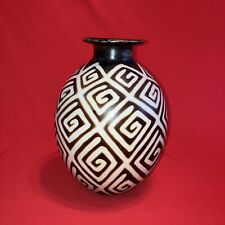 Vintage Chulucanas Peru Geometric Pottery Clay Vase Large Signed Luis Salas 2002 picture
