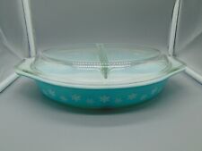 Pyrex Snowflake Blue Oval 1.5 Qt. Divided Covered Casserole 16 picture