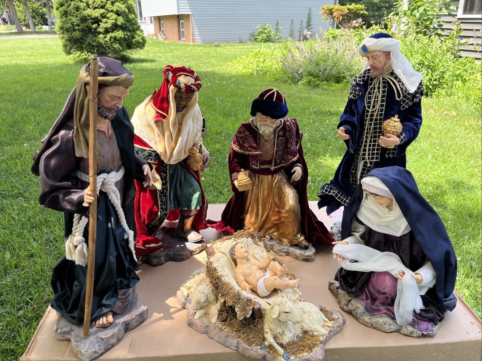 Festivities By Enesco Large Nativity Set Fabric Mary Joseph Jesus 3 Kings 21”