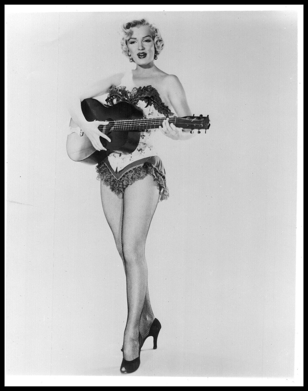 Marilyn Monroe (1970s) 🎬⭐ Original Sexy Leggy Cheesecake Bombshell Photo K 341