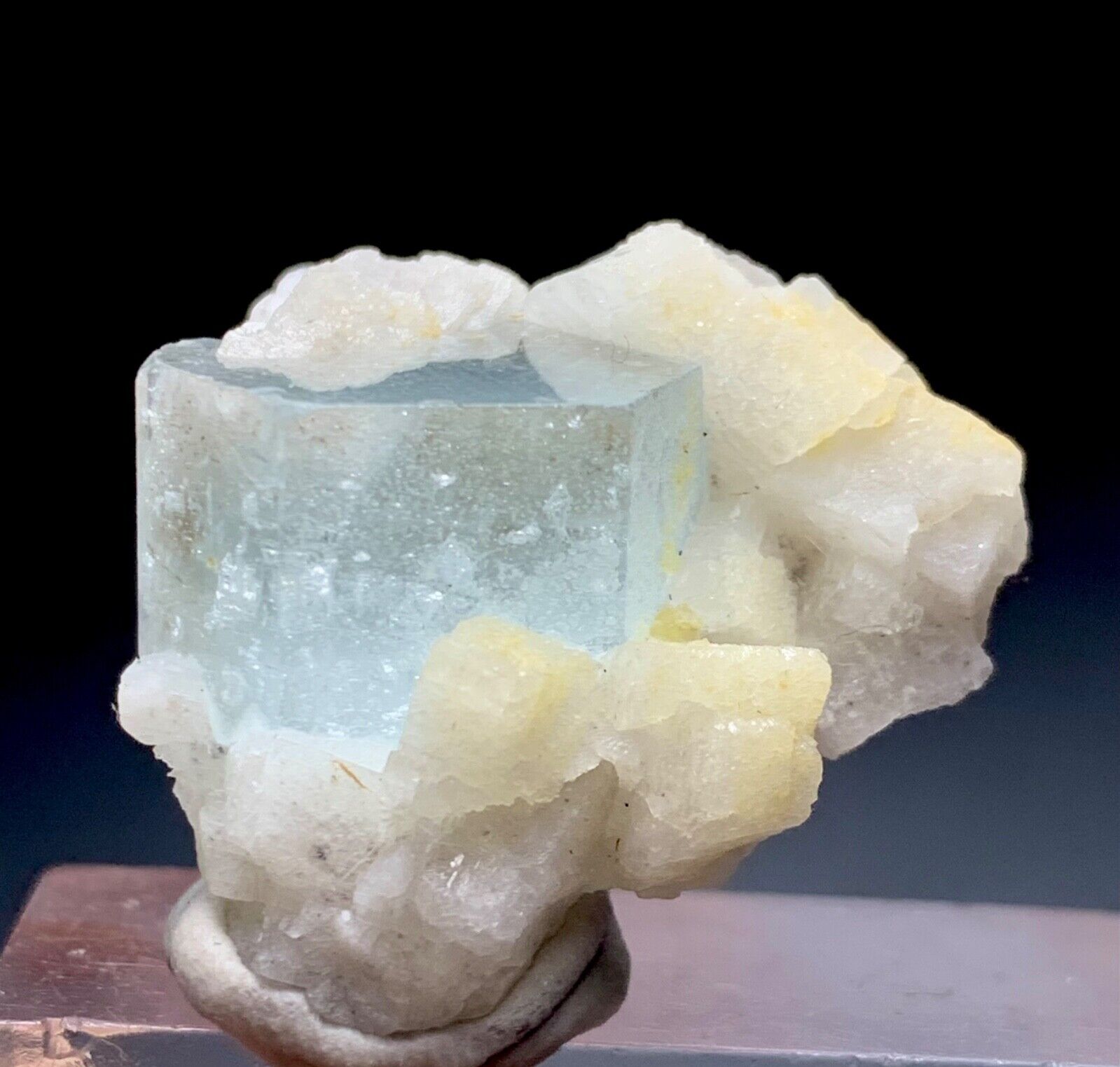 53 Carat Aquamarine Crystal Specimen from Pakistan