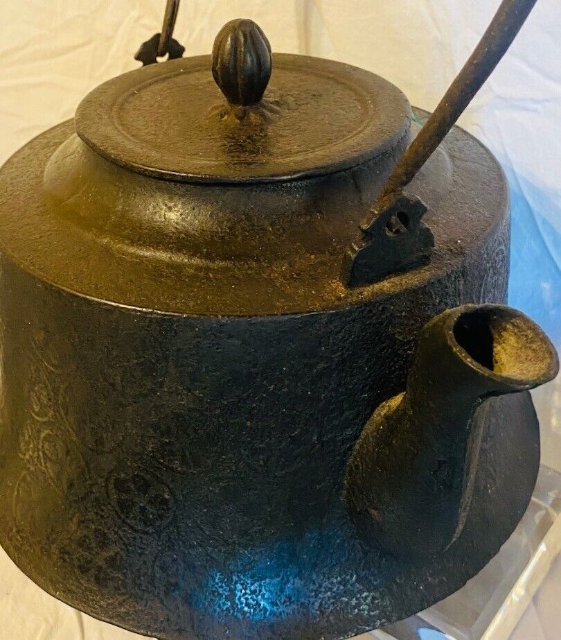 Vintage/Antique Cast Iron Teapot 11