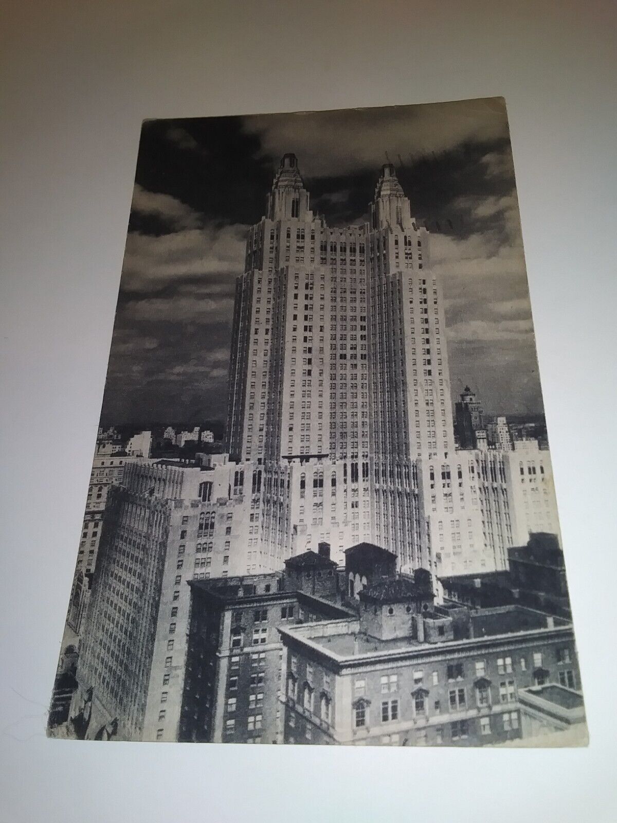 Vintage 1939 The Waldorf Astoria World's Tallest Hotel New York NY Postcard