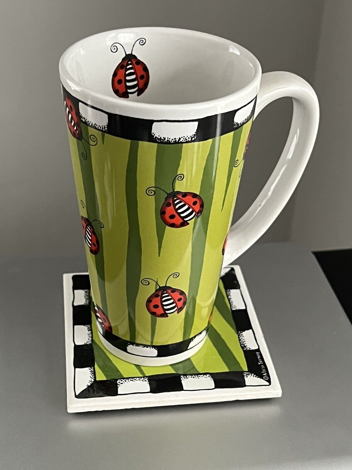 Signature Bug Me Alicia Tormey Designs Ladybug 16oz Coffee Tea Mug and Coaster